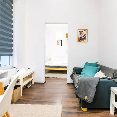 Cute&cozy 2bd Flat With Balcony Appartamento Sofia