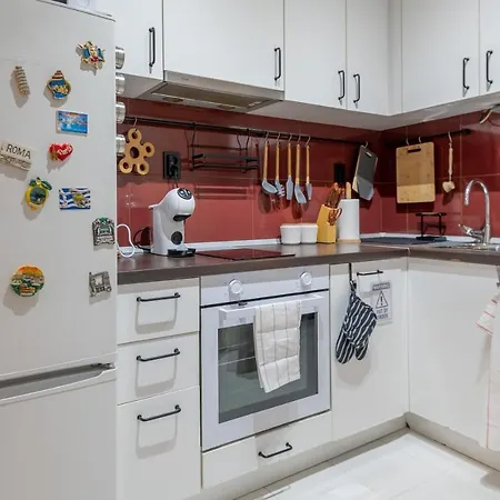 Cute&cozy 2bd Flat With Balcony Appartamento