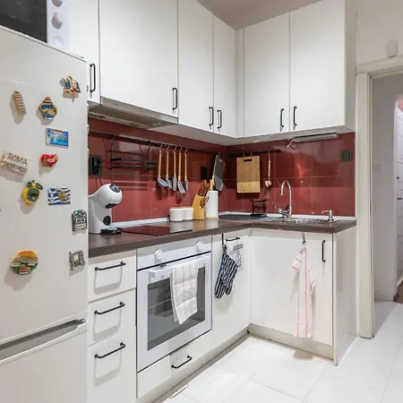 Appartamento Cute&cozy 2bd Flat With Balcony *